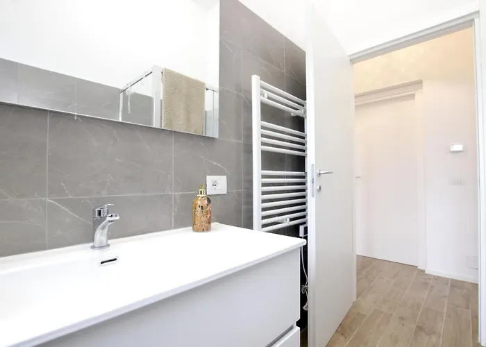 Chic Loft Apartment *